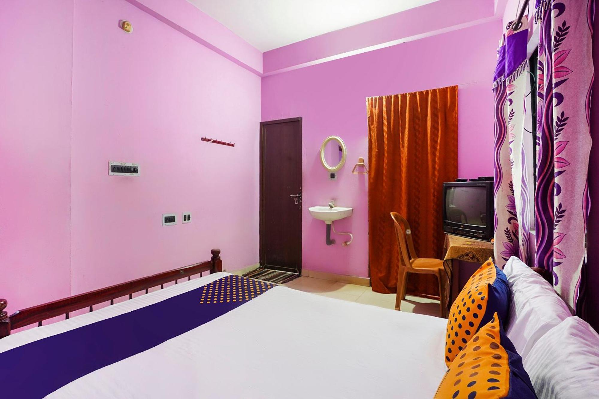 Hotel Spot On Rohini Residency Kadampuzha Edayur Exterior foto